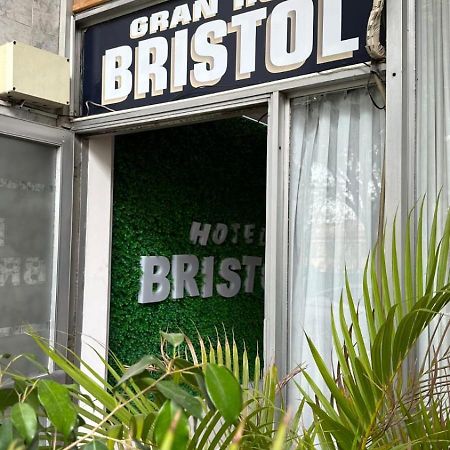 Hotel Bristol 科尔多瓦 外观 照片